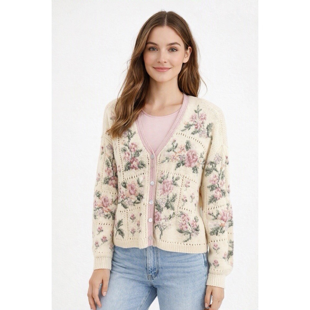 Vintage Hand Knit Cardigan Sweater Floral Roses Cottagecore